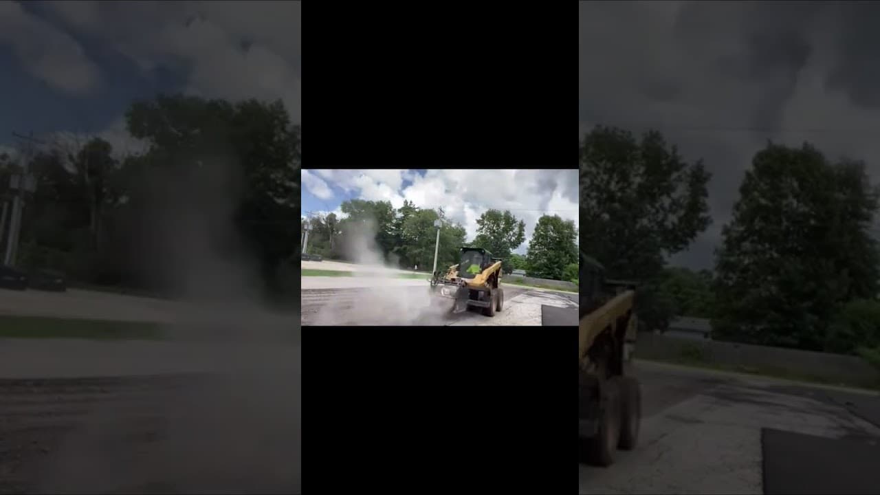 Asphalt milling and resurfacing